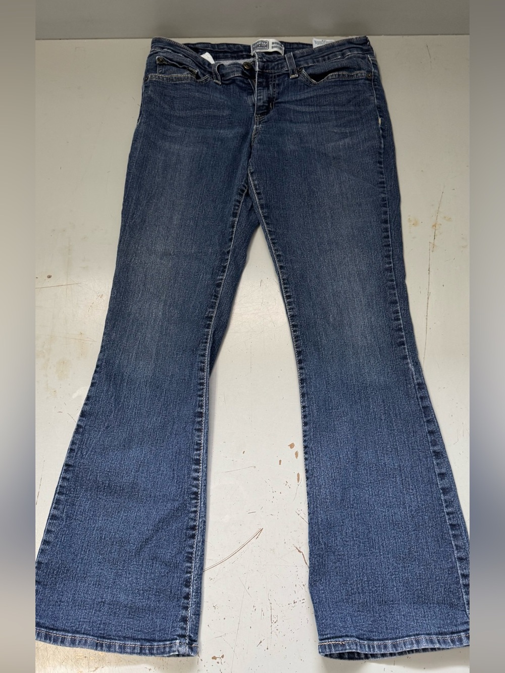 Levi's Signature Women's Modern Cowboy Bootcut Denim Blue Jeans size 12 medium